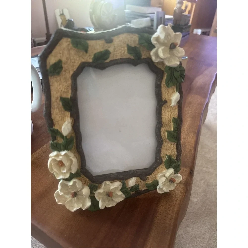 CBK Magnolia Picture Frame Flower 3D Resin 5x7 Fits 3x5 Southern Charm